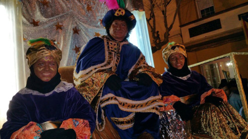 Suma’t-a-la-Cavalcada-de-Reis-com-a-patge-reial