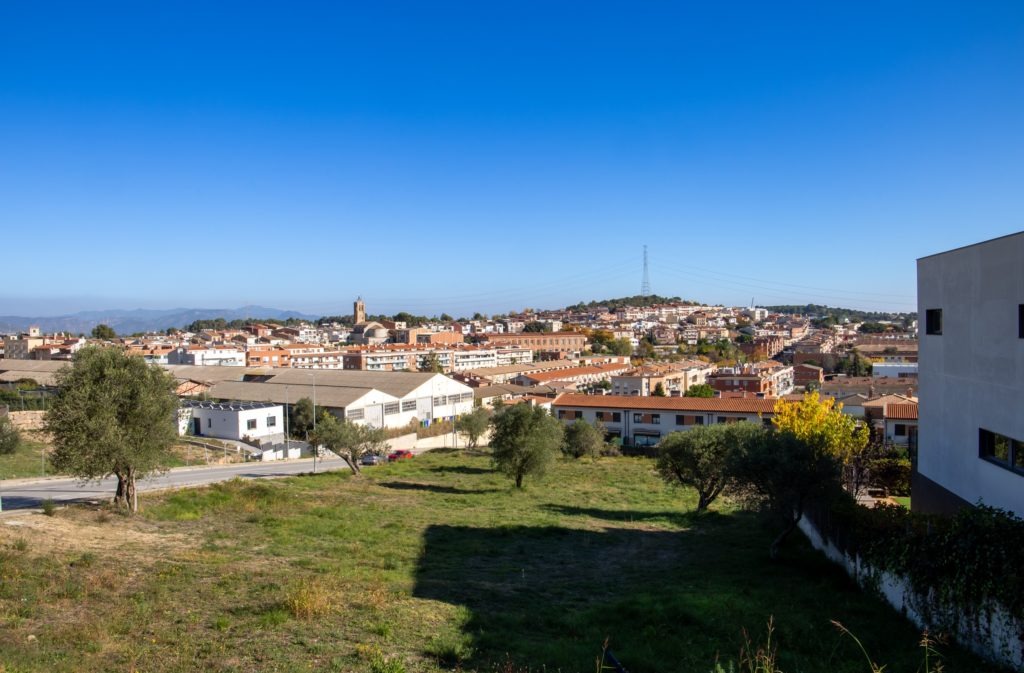 6a0781a8-06b4-4ff6-b4a5-12d5265bfd4b